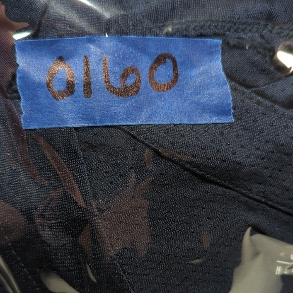 Women's Blue  Minnesota Twins Jersey Top - Picture 9 of 9